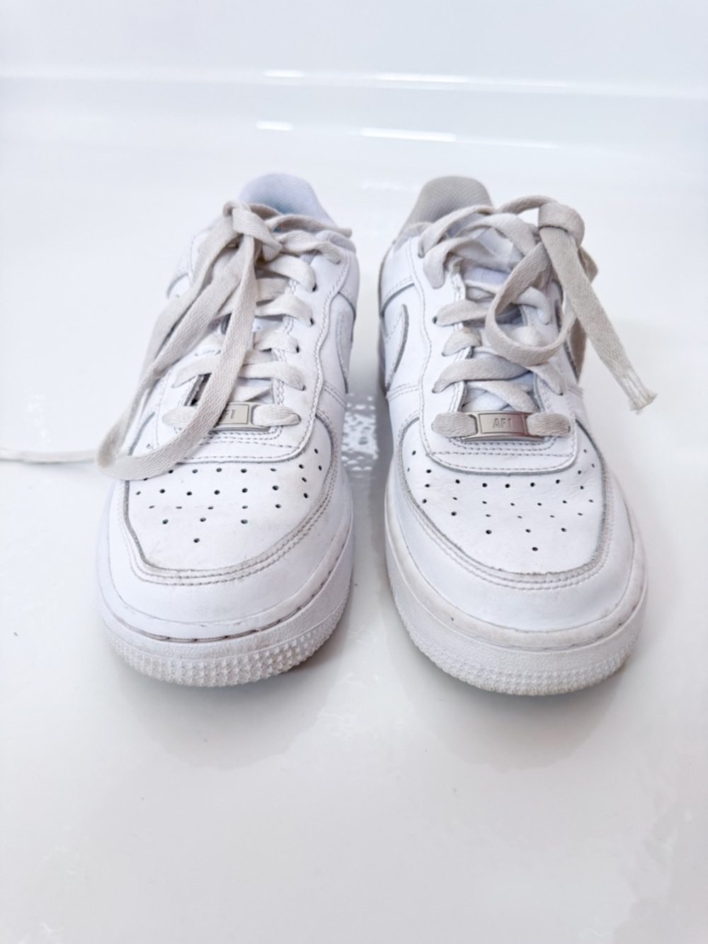 Nike Air Force 1 Kids 4Y White Sneakers | Classic Low Top | Good Condition - Picture 11 of 11